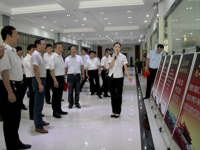 梁山縣委常委、組織部部長(zhǎng)王建一行蒞臨天意機(jī)械調(diào)研