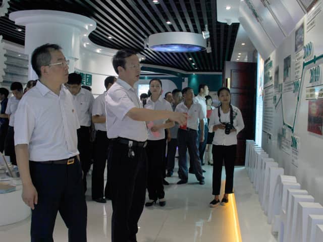 梁山縣委常委、組織部部長(zhǎng)王建一行蒞臨天意機(jī)械調(diào)研