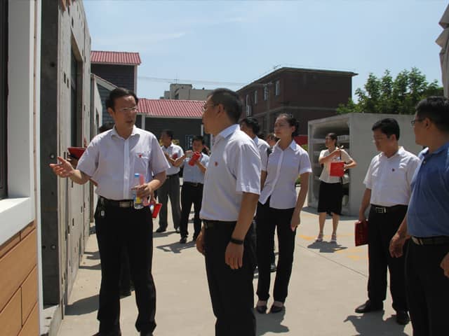 梁山縣委常委、組織部部長(zhǎng)王建一行蒞臨天意機(jī)械調(diào)研