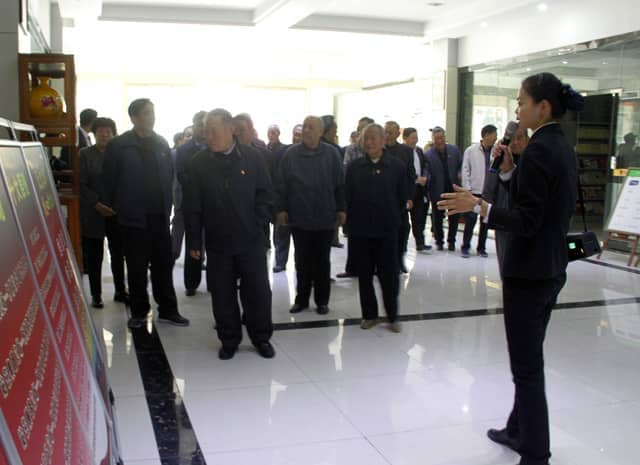 兗州區(qū)人大、政協(xié)領(lǐng)導(dǎo)蒞臨天意機械參觀考察