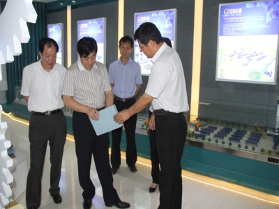 兗州區(qū)副區(qū)長(zhǎng)劉曉林一行蒞臨天意機(jī)械指導(dǎo)工作！